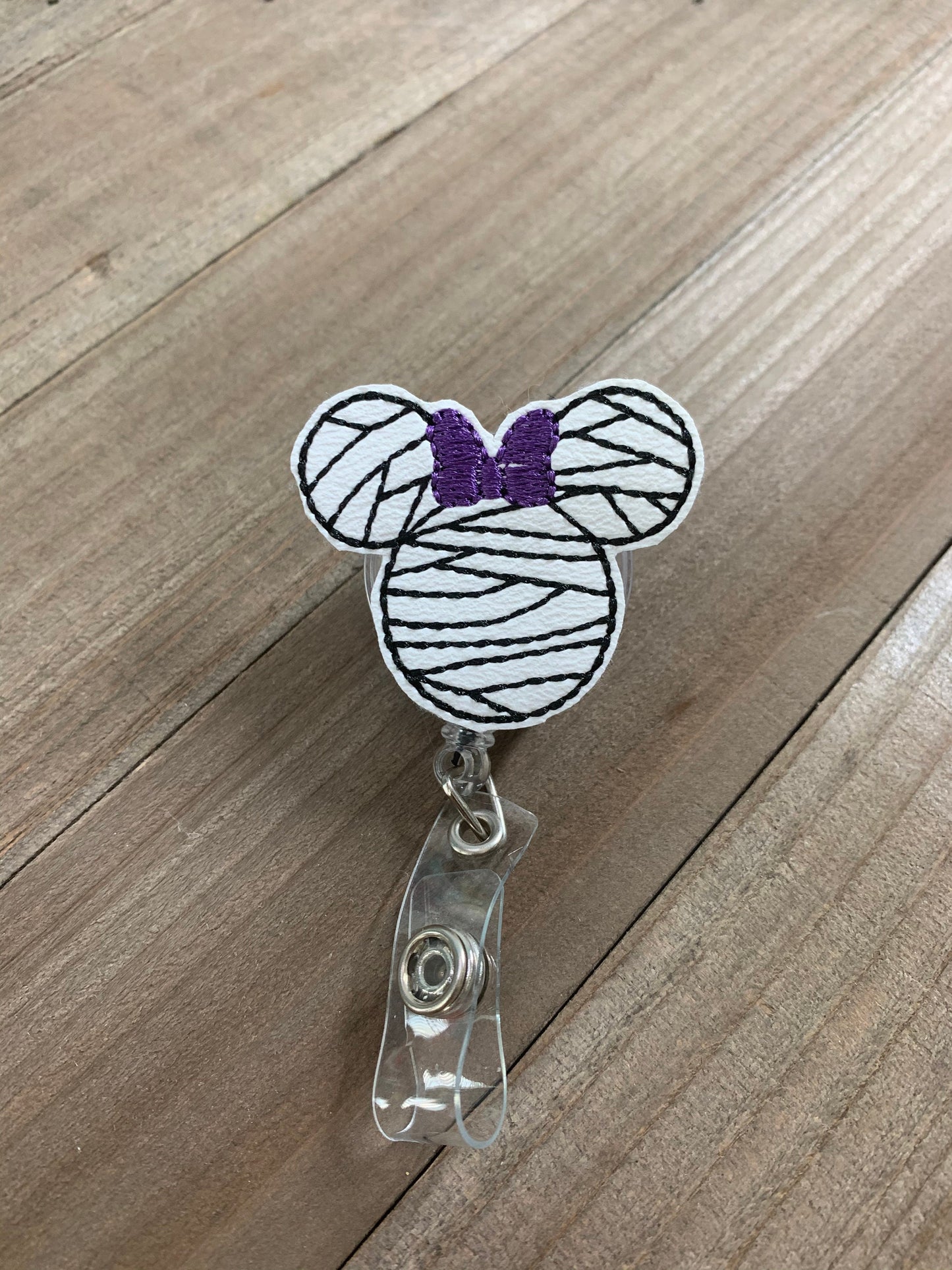 Mummy Mrs Mouse Retractable Badge Reel