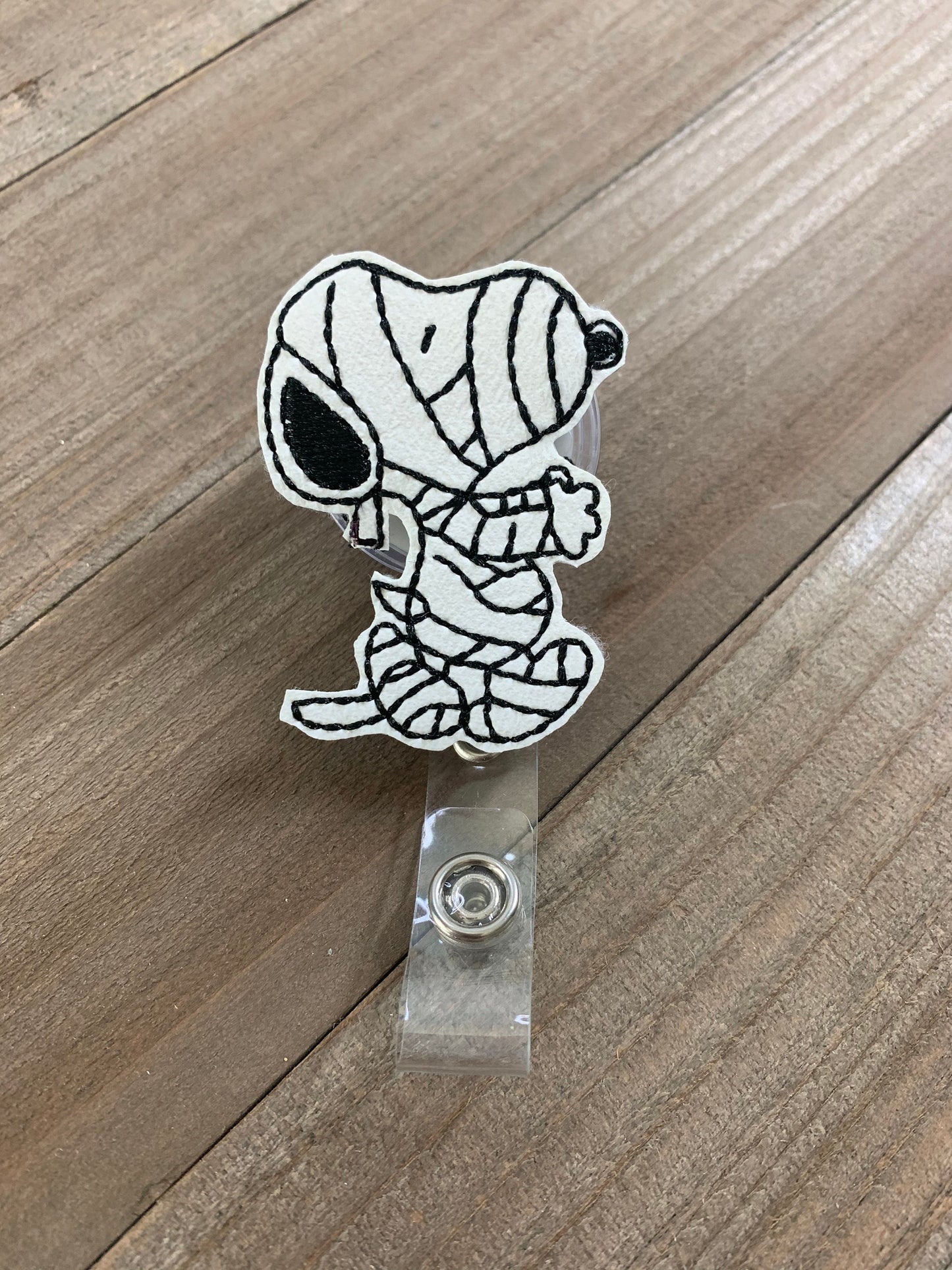 Snoopy Mummy Retractable Badge Reel